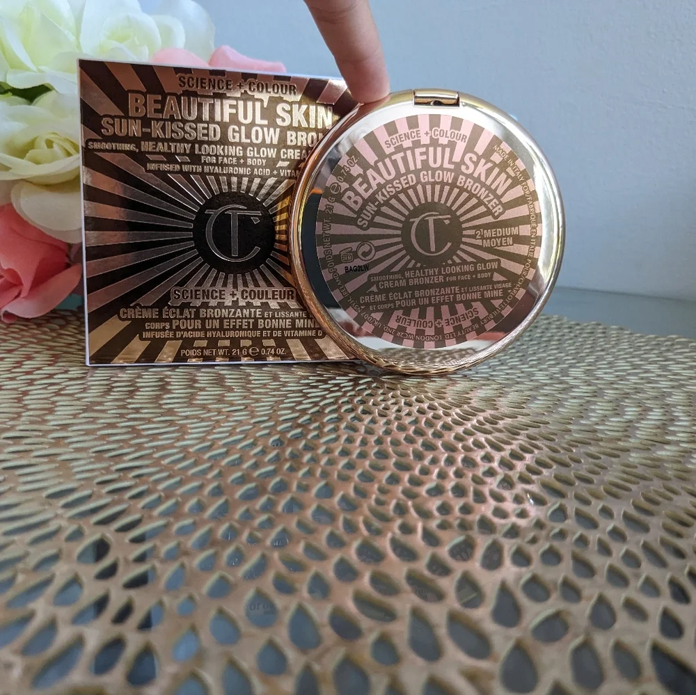Charlotte Tilbury science + color sun kissed glow bronzer 2 medium